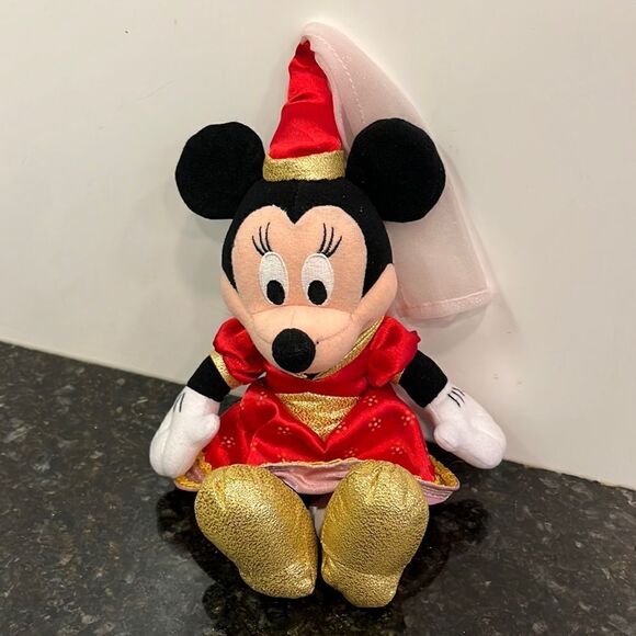 Minnie Mouse plush princess doll 12” Disneyland Walt Disney World Parks - Picture 1 of 6